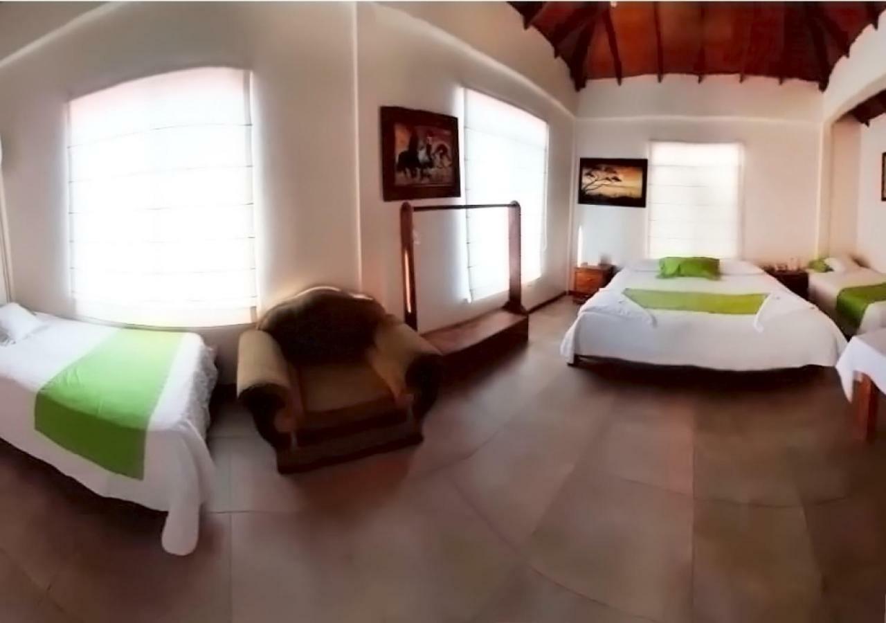 Hotel San Vicente Galapagos Puerto Villamil Ngoại thất bức ảnh